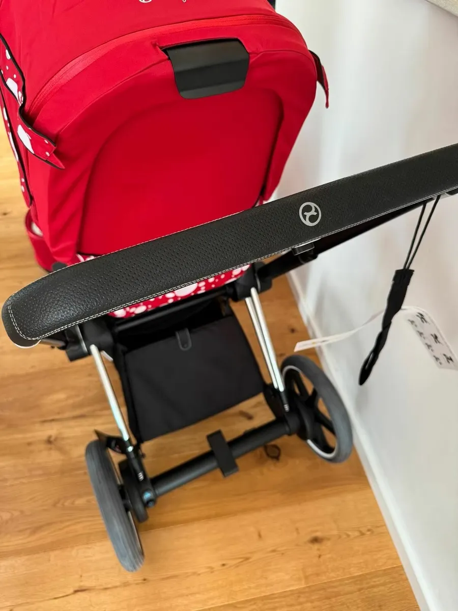Cybex E Priam 2 in 1 Set Jeremy Scott Edition - Image 4