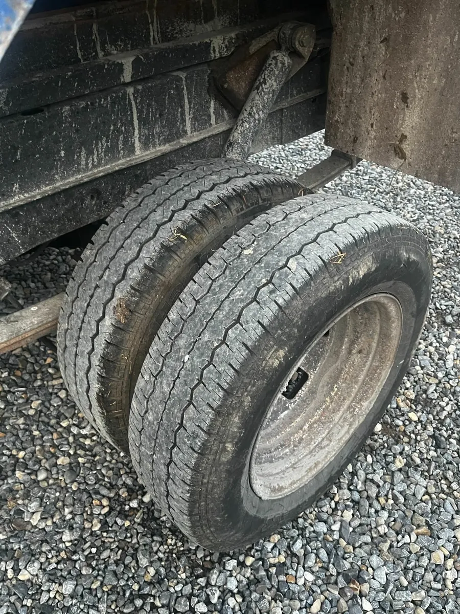 Ford Transit 1997 - Image 1