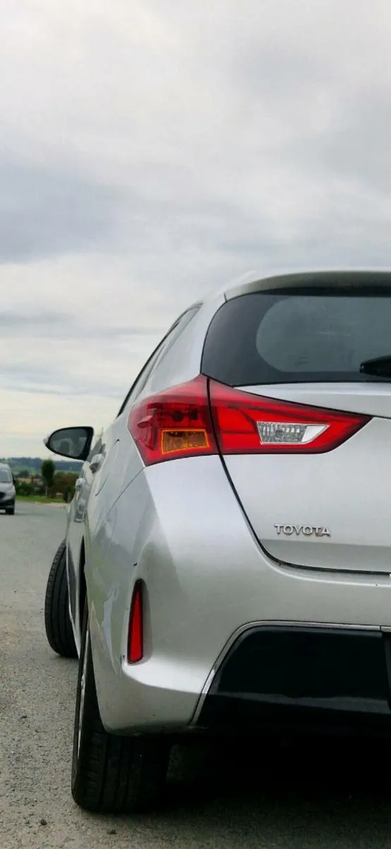 Toyota Auris - Image 4