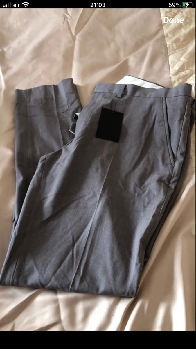 Mens BNWT trousers W36” x L32” €15 - Image 1