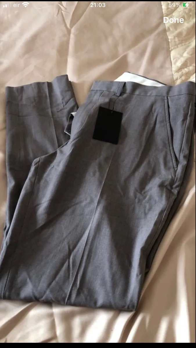 Mens BNWT trousers W36” x L32” €15 - Image 4