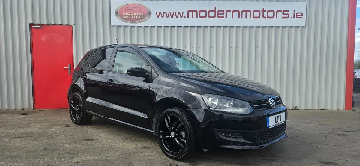 Volkswagen Polo automatic 1.2 comfortline low kms - Image 1
