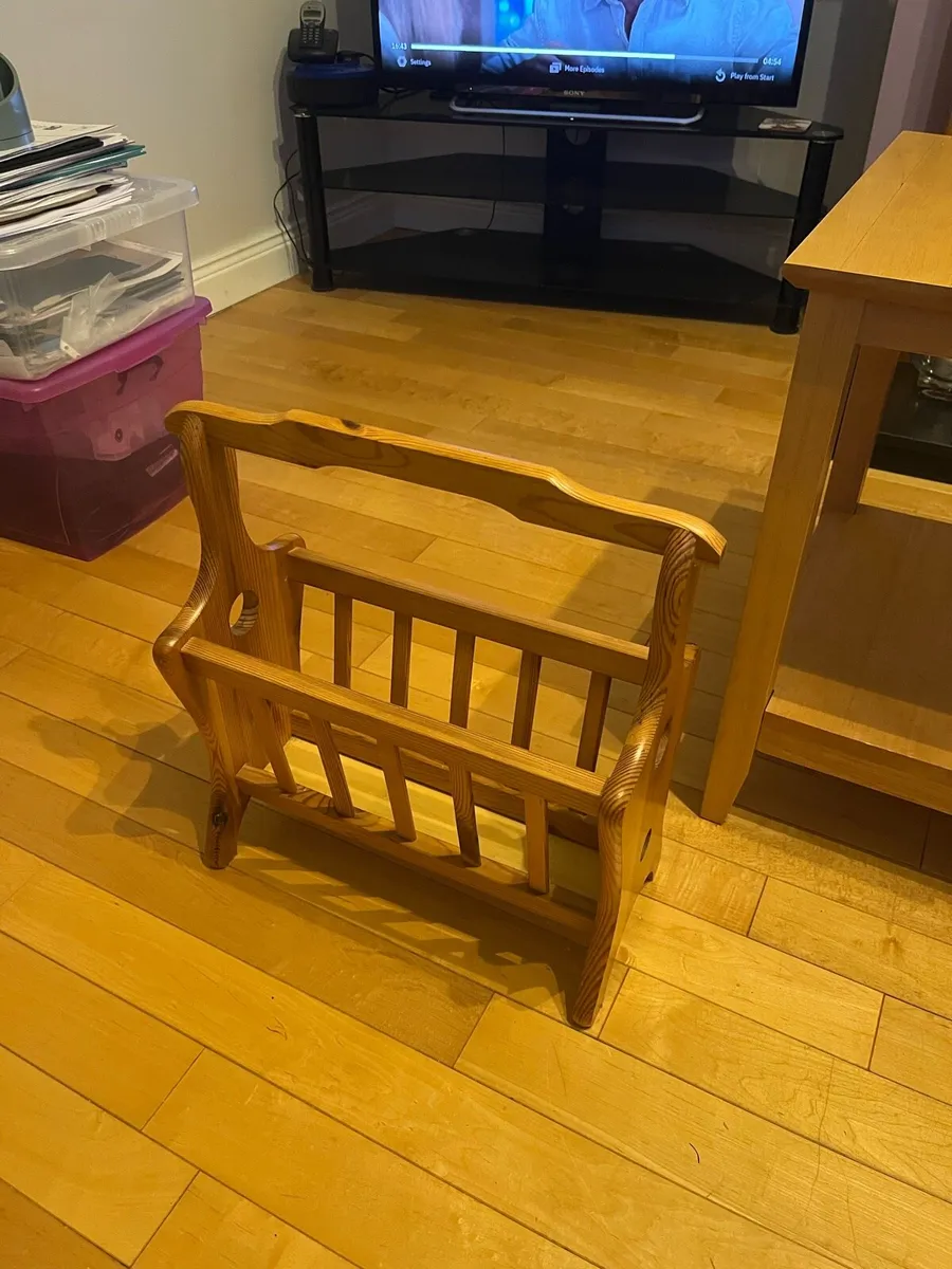 3 x pieces of furniture - Image 1