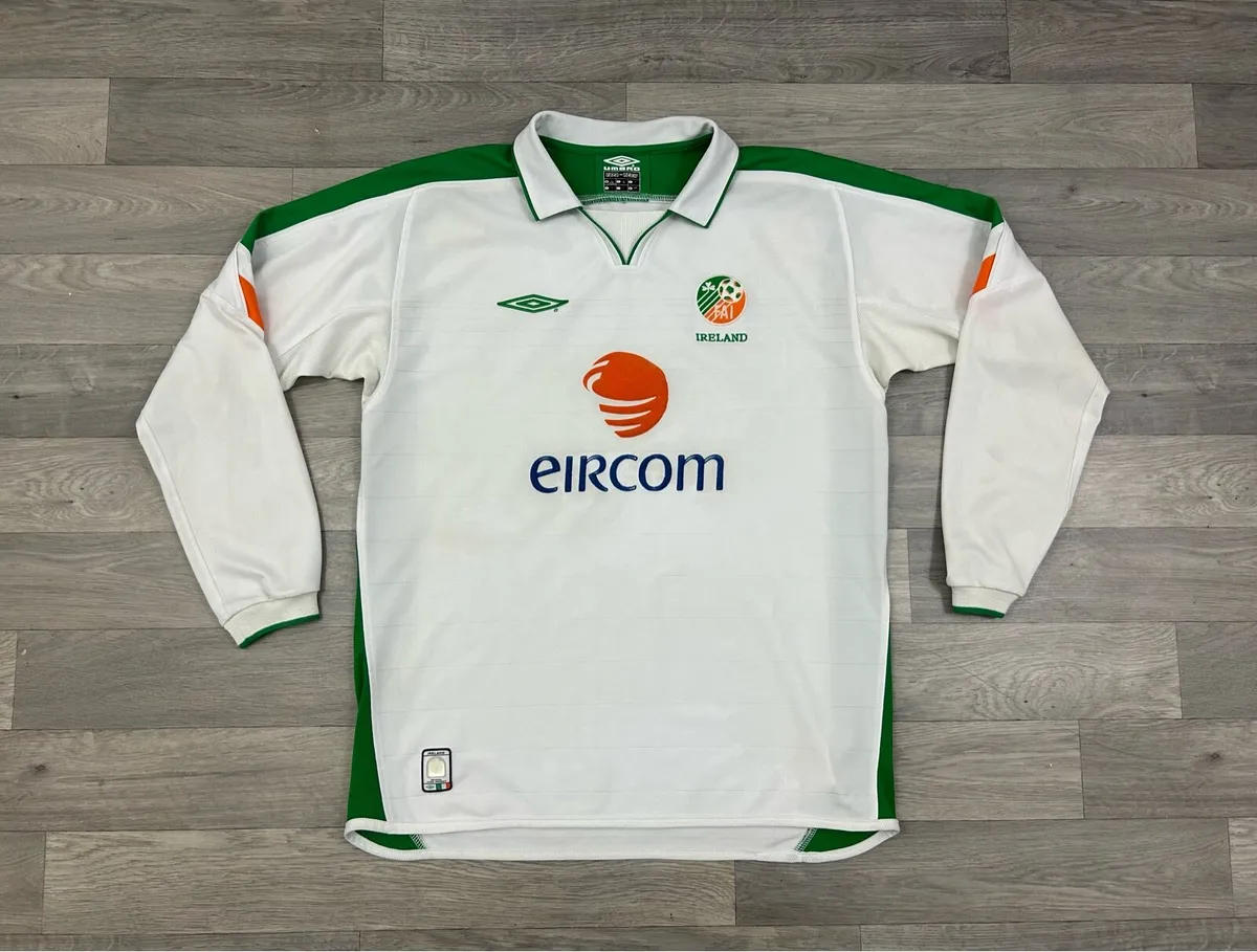 Vintage 2003 Ireland Away Long Sleeve Jersey L - Image 1