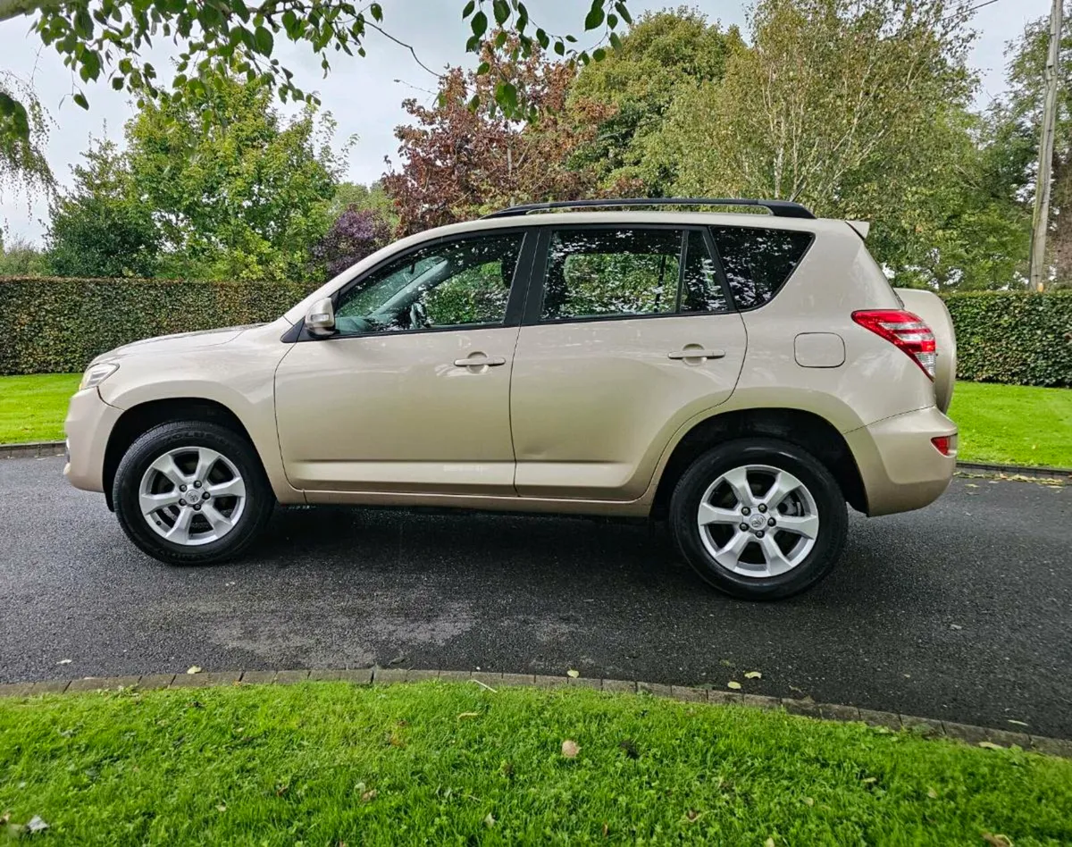 Toyota Rav4 - Image 4