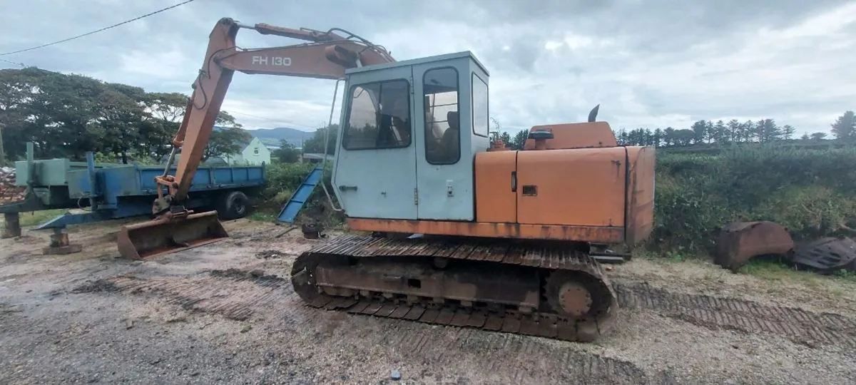 Hitachi FH 130 - Image 1