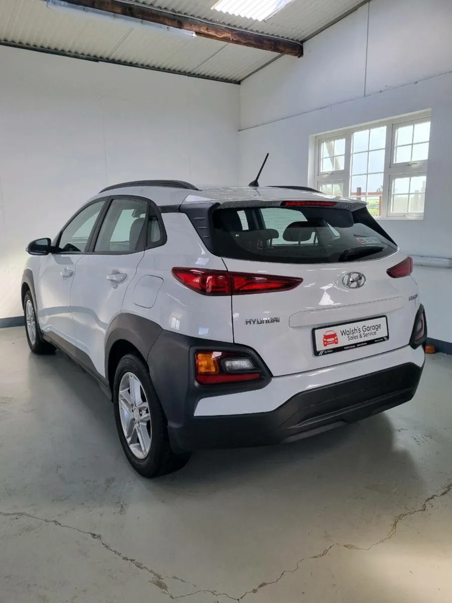 Hyundai Kona 1.6 Diesel Comfort 5DR 2019 - Image 2