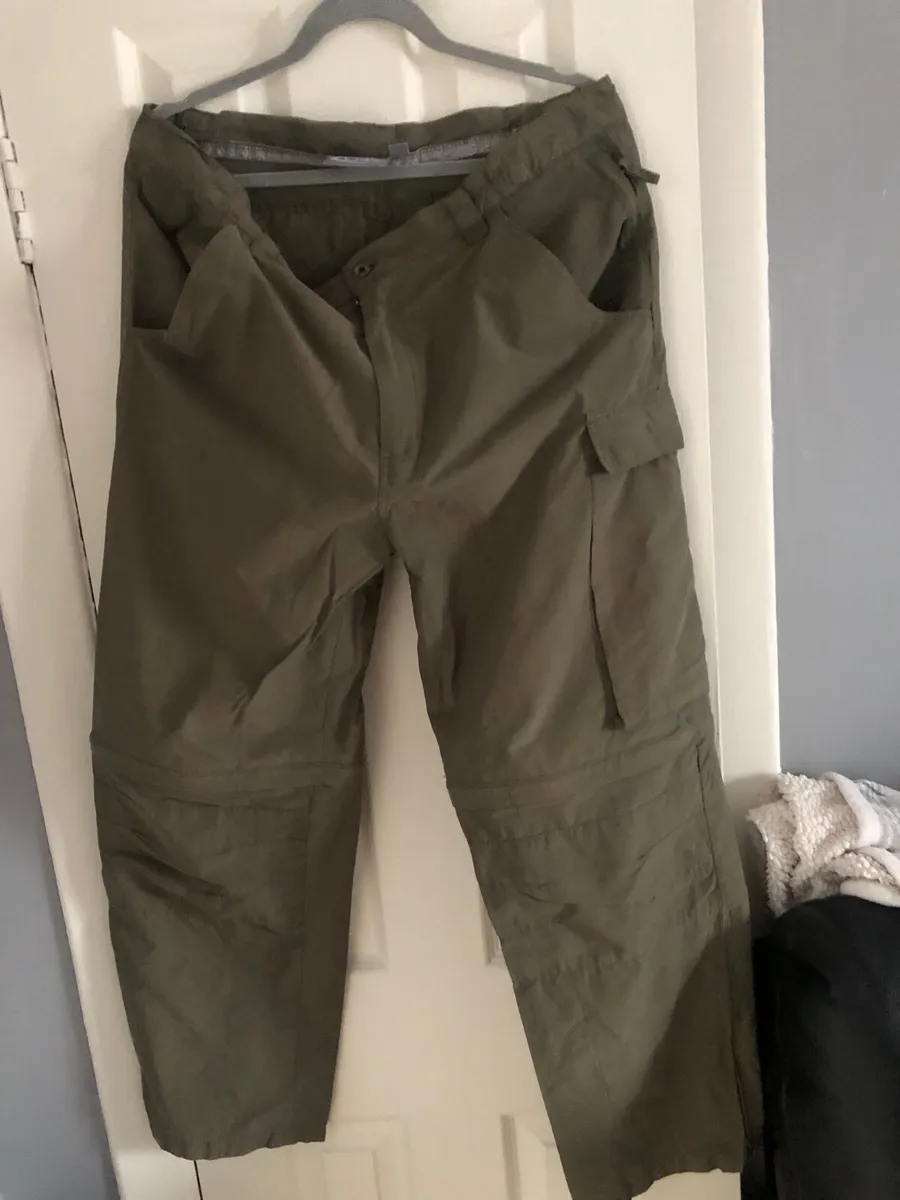 Mens Gelert trousers 34”x L31” €10 - Image 2
