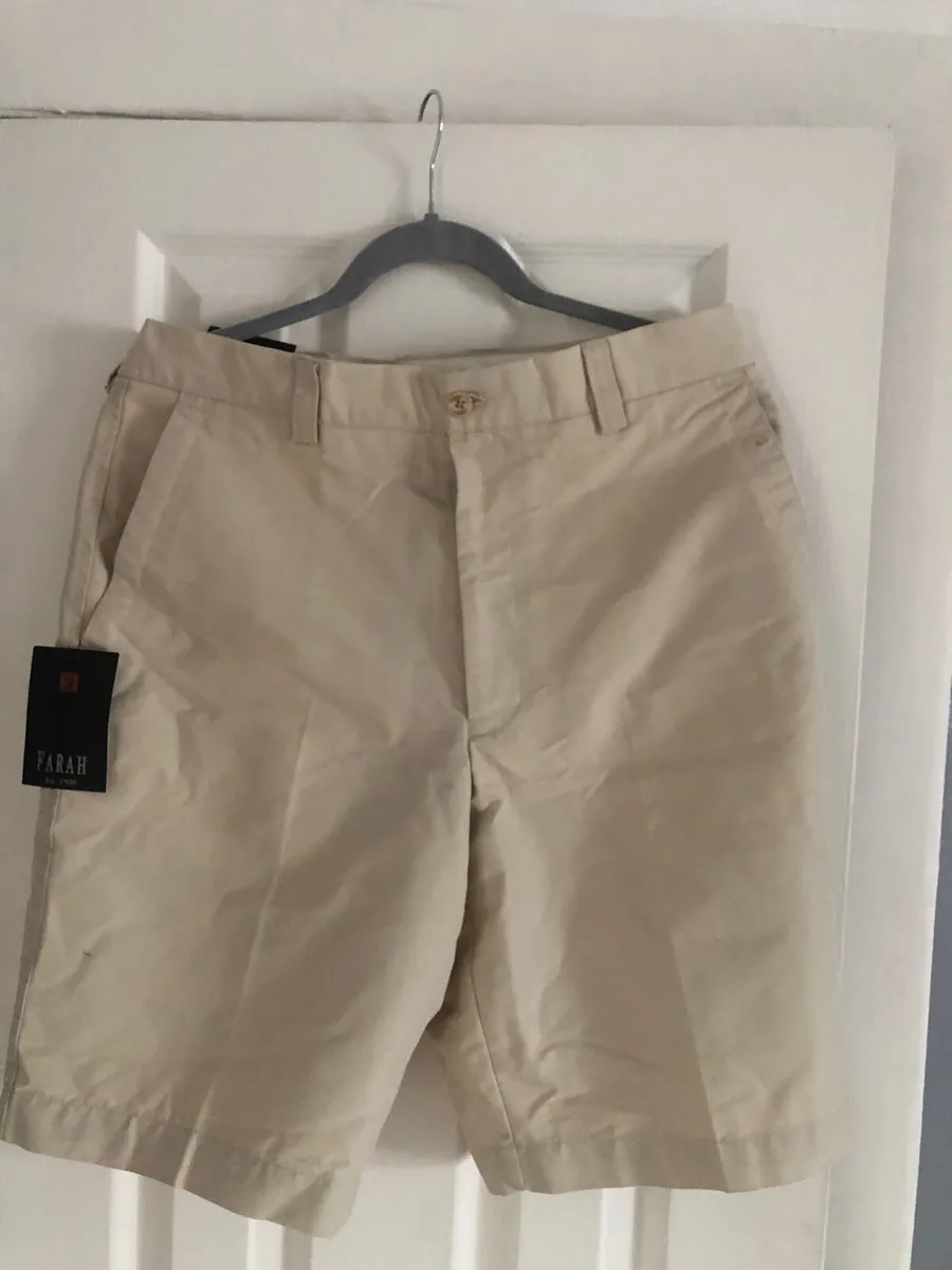 Mens BNWT Farah shorts  W34” €20 - Image 1