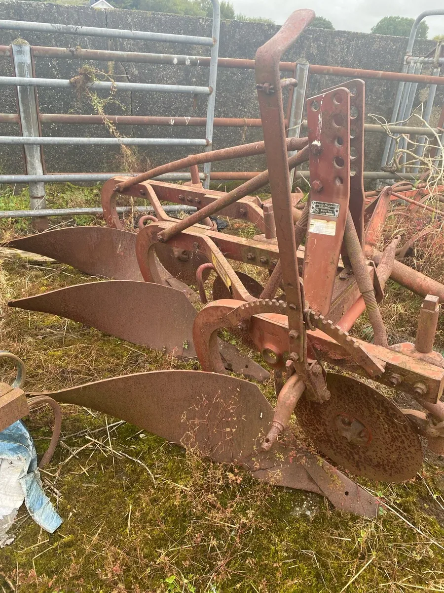 Vintage 3 Furrow Plough