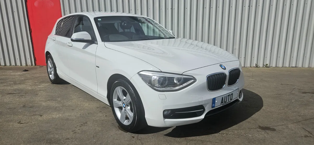 BMW 1series automatic 1.6 sport low kms - Image 4