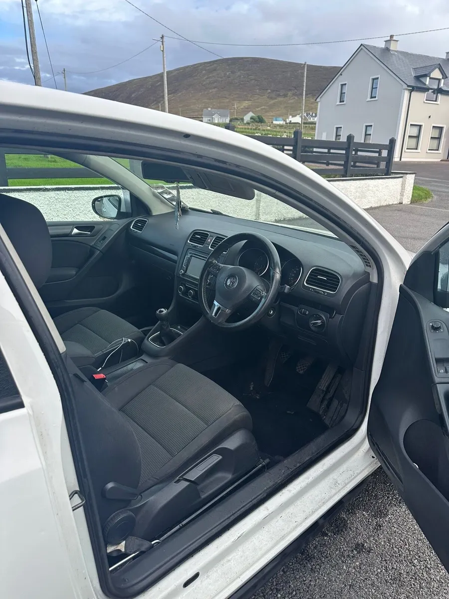 Volkswagen Golf - Image 2