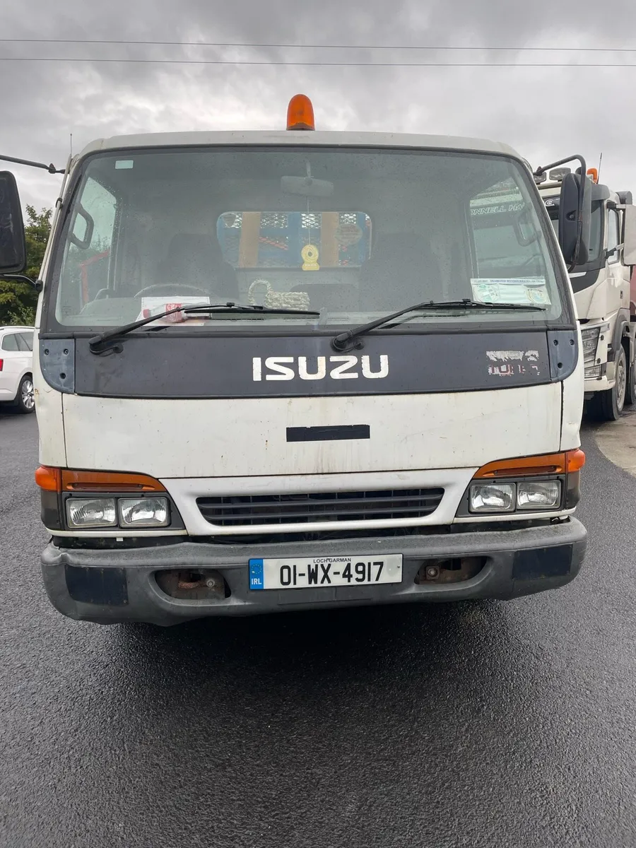 Isuzu npr - Image 2