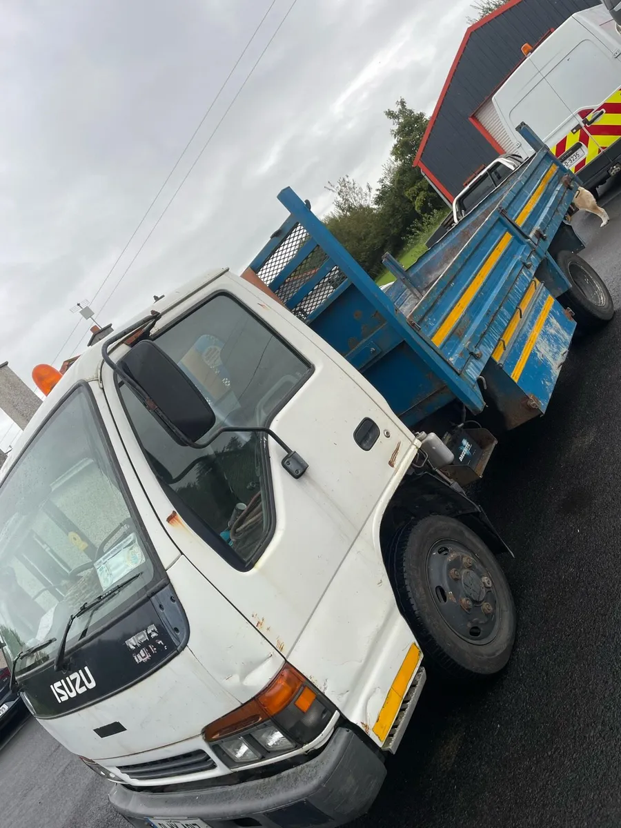 Isuzu npr - Image 4