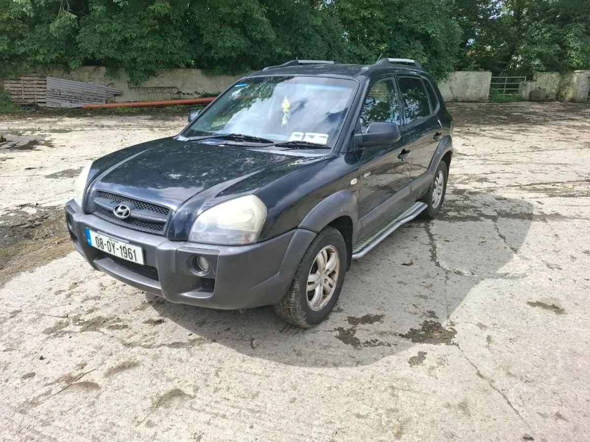 2008 Hyundai Tuscon - Image 1