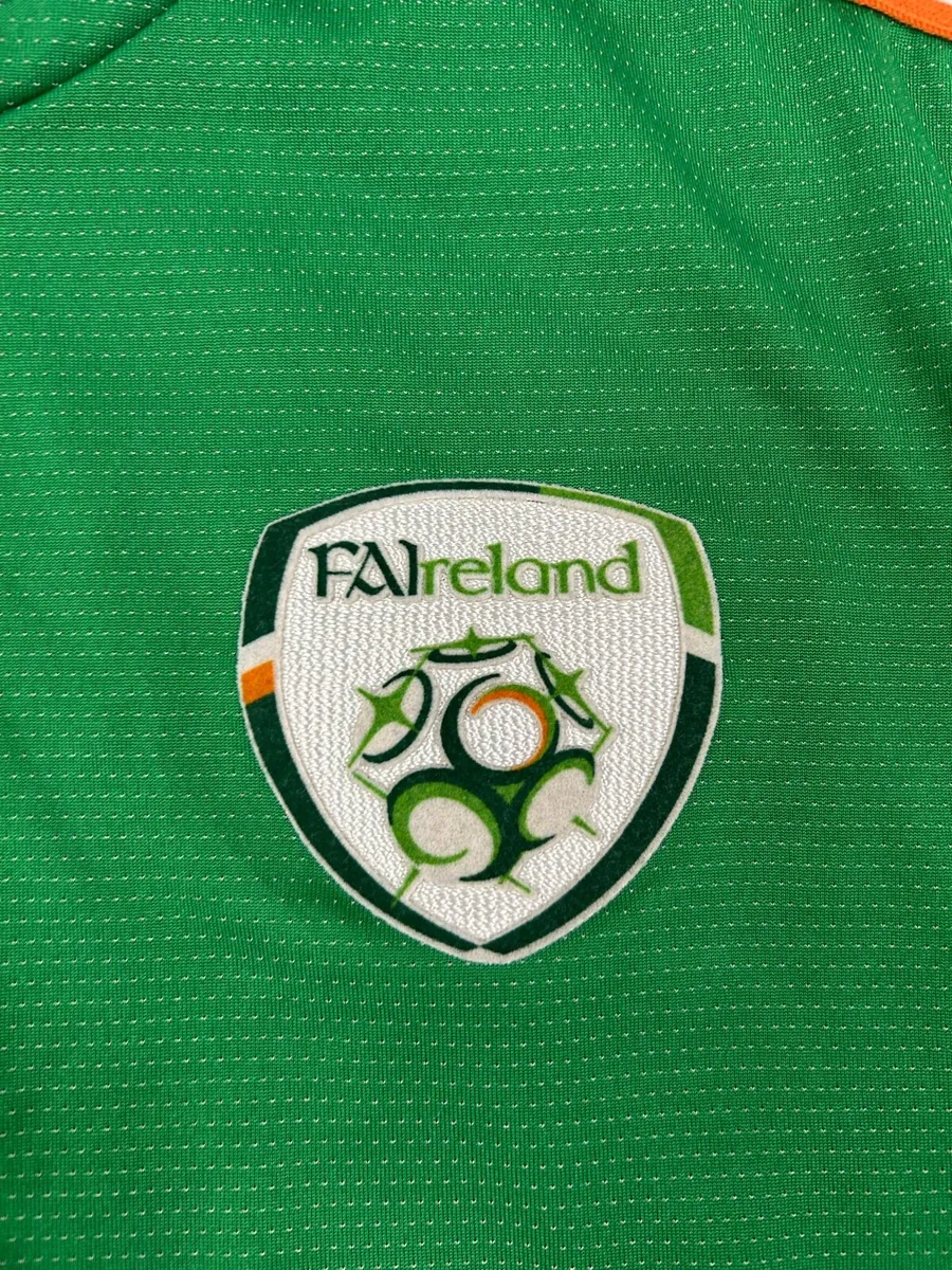 Vintage 2004 Umbro Ireland Home Jersey Shirt L - Image 4