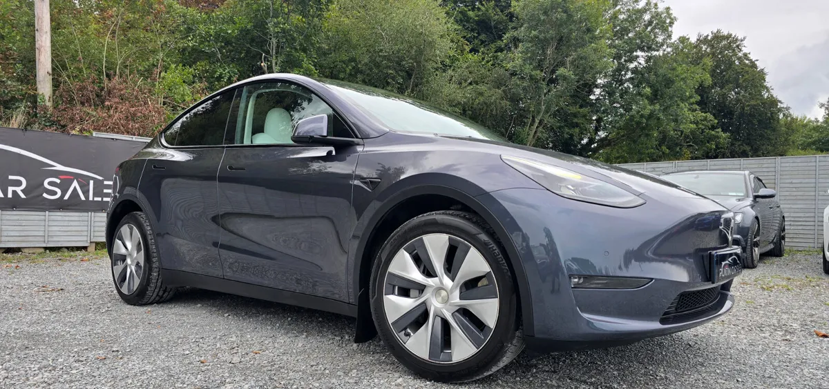 🔥2022 Tesla Model Y Long Range AWD/Low miles - Image 2