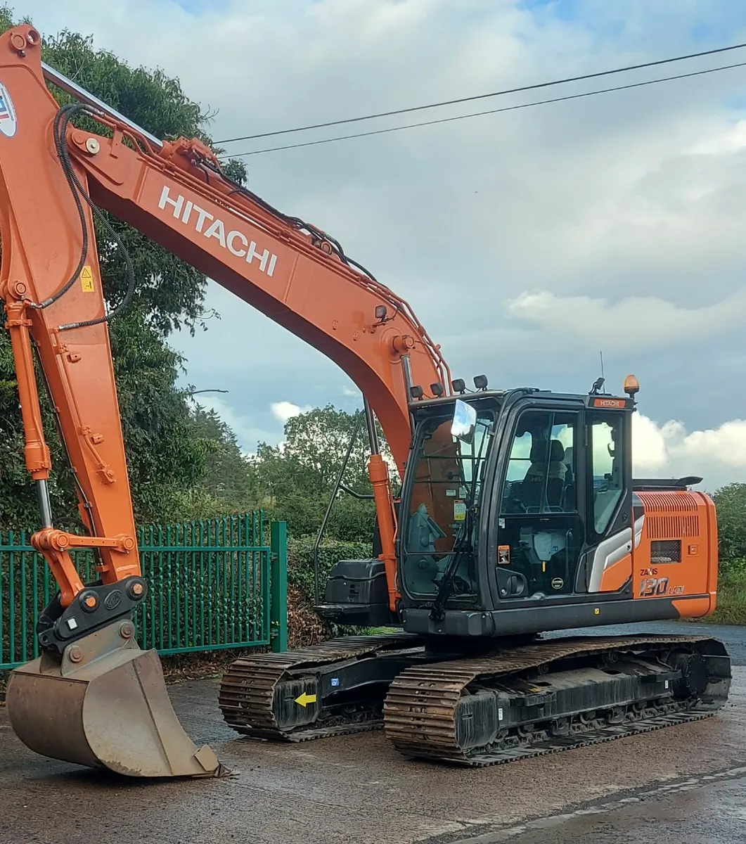 2022 Hitachi ZX130-7 (2900Hrs) - Image 1
