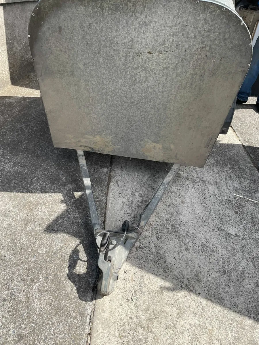 Dog Trailer - Image 3