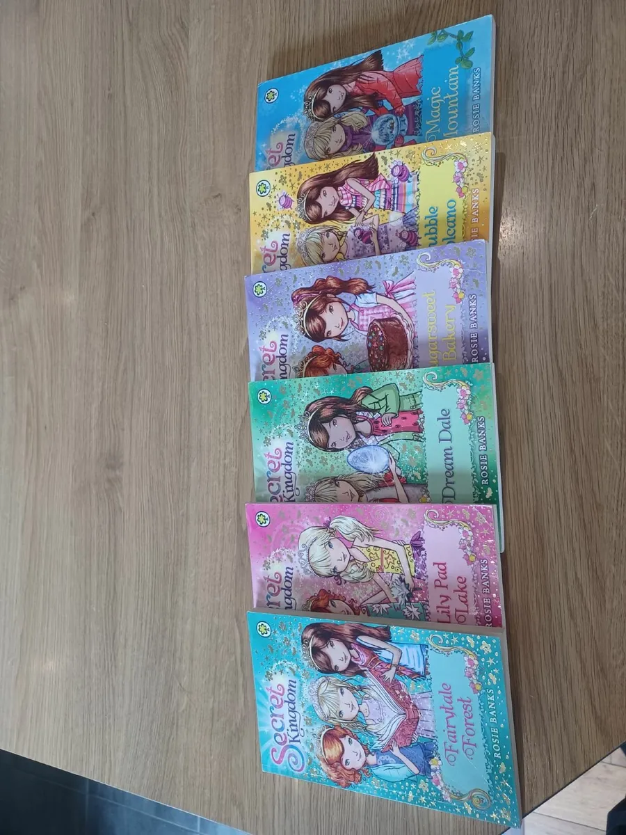 Sets of childrens books - Image 3