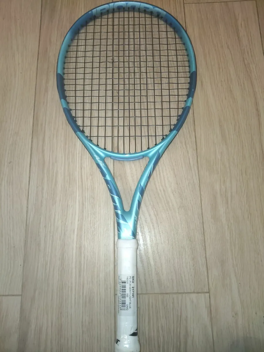 Tennis racket - Image 1