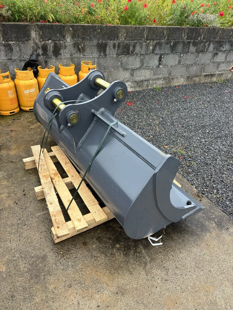 Bucket - Image 1