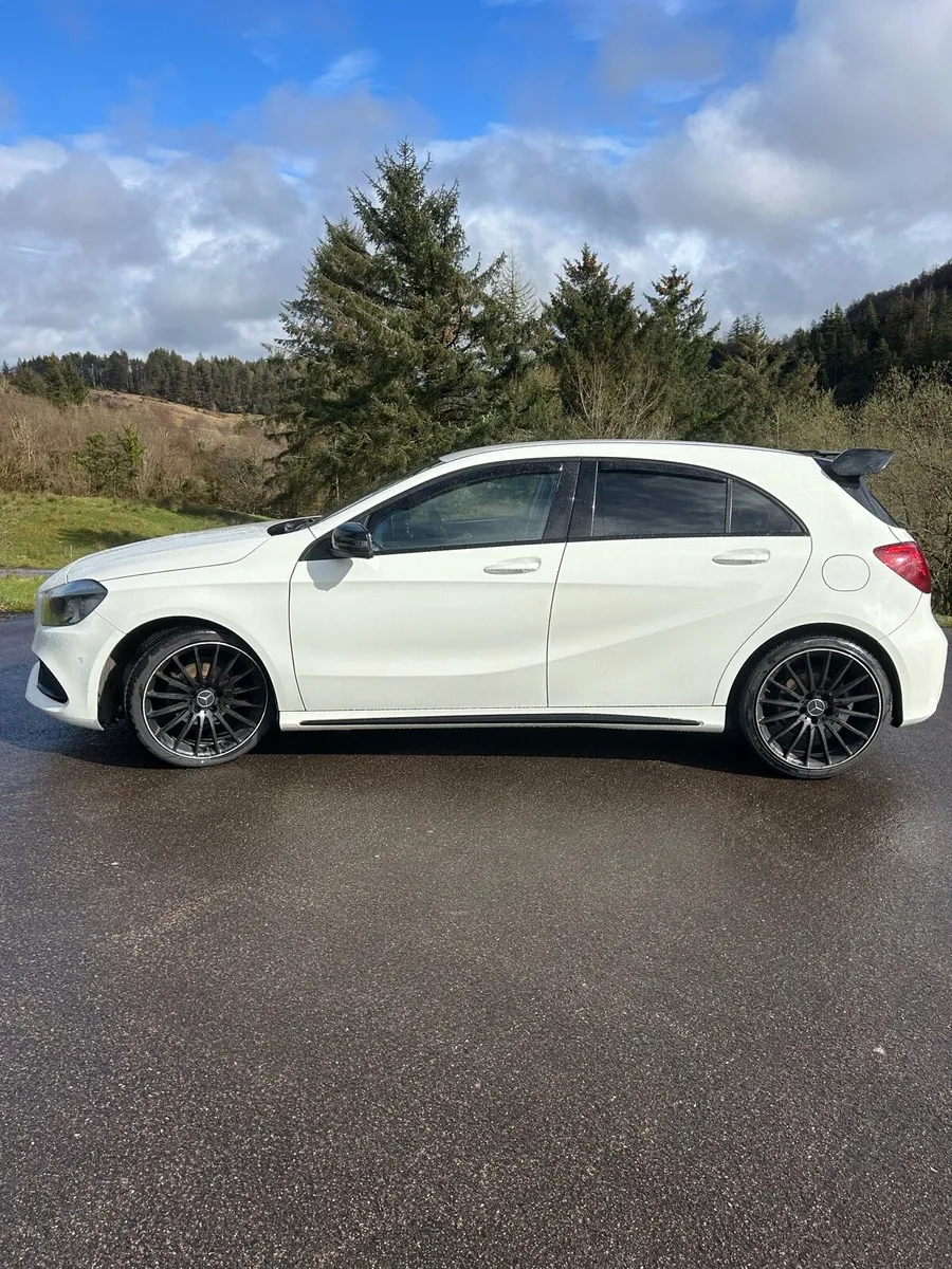 Mercedes - Image 3