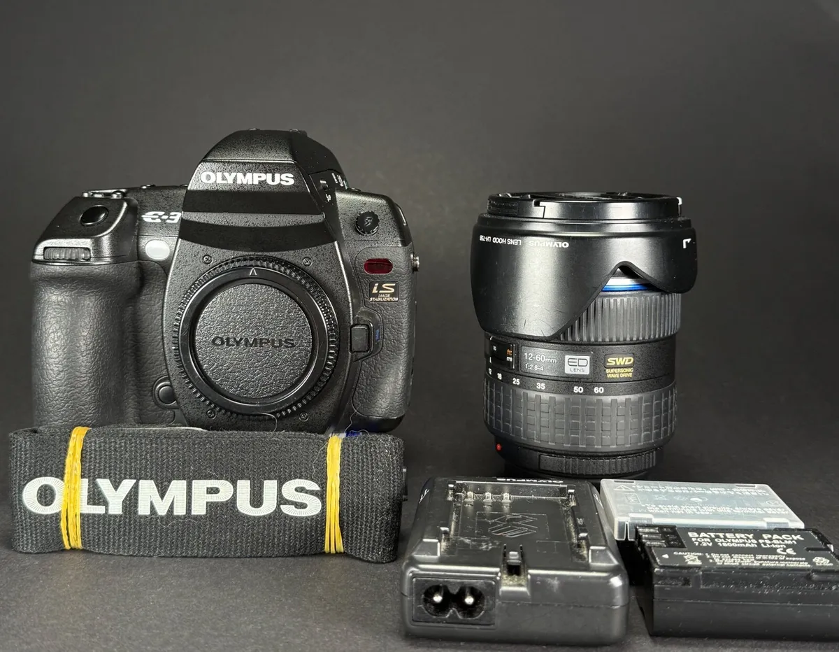 Olympus E3 &Olympus Zuiko Digital 12-60mm f2,8 SWD - Image 1