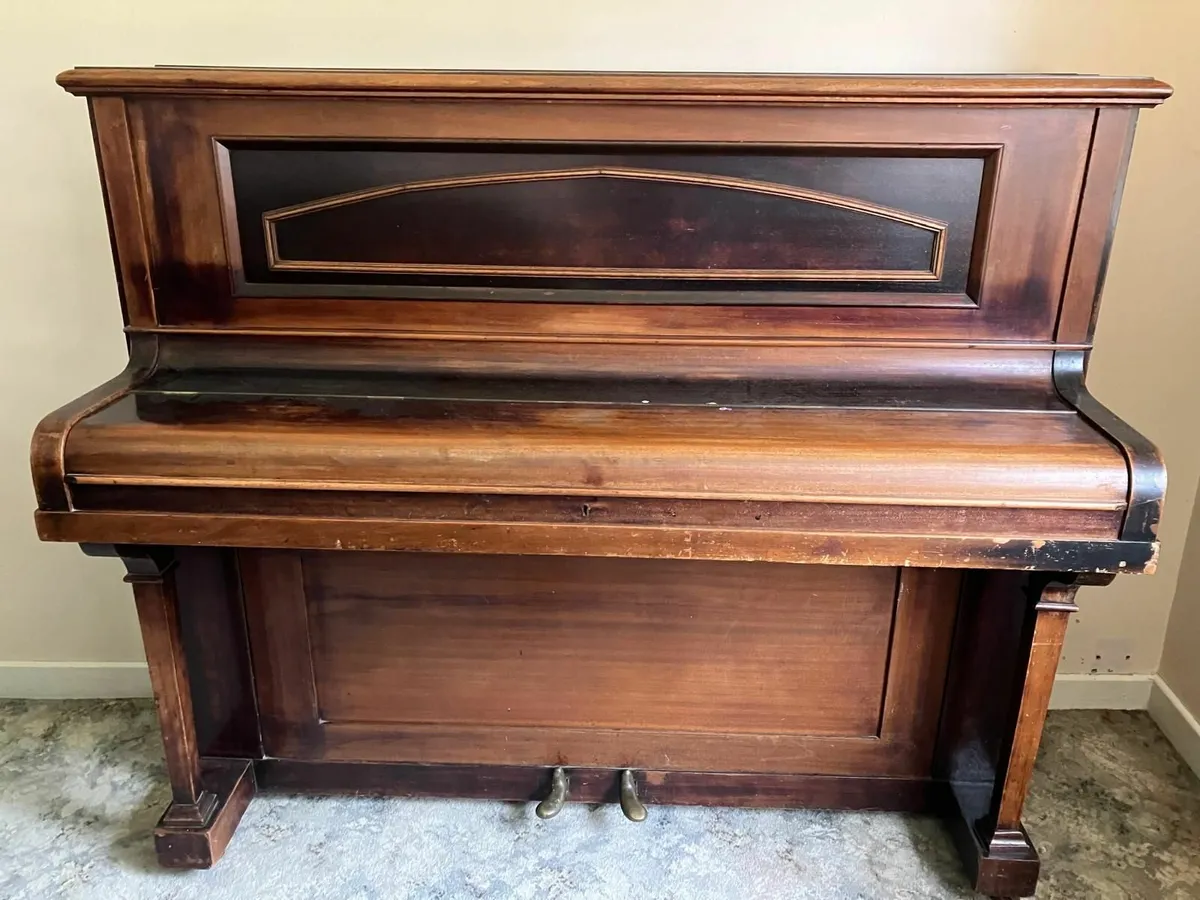 Piano - Image 2