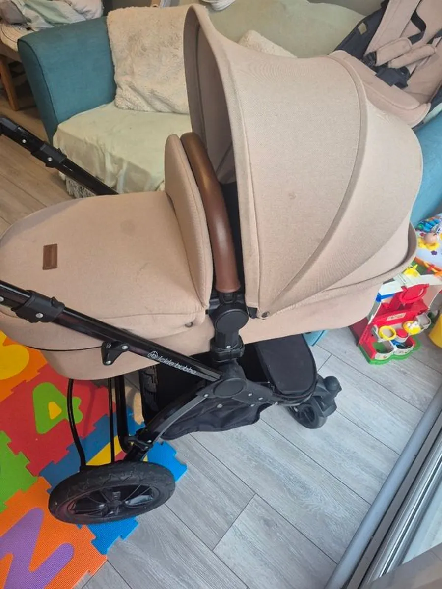 Ickle bubba stroller and bassinet - Image 3