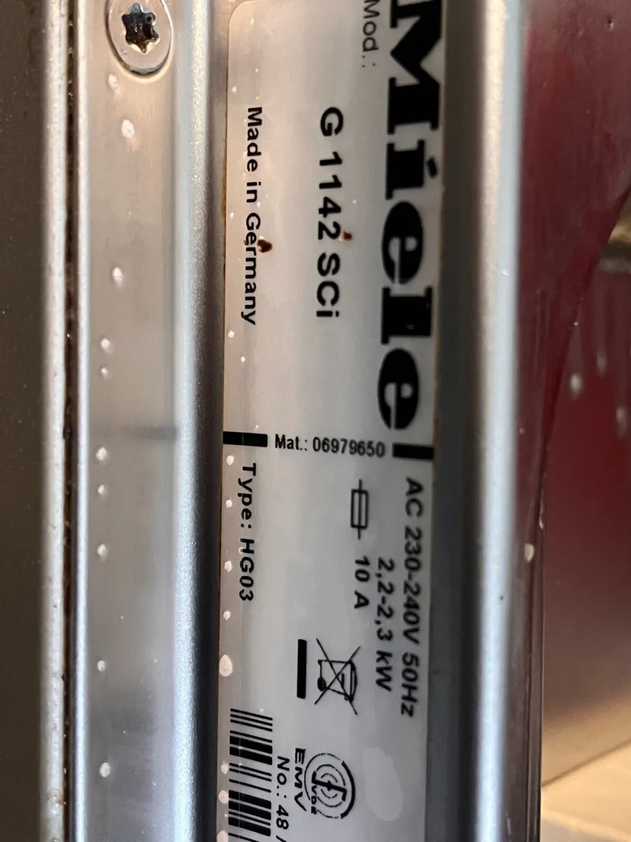 Dishwasher - Image 3