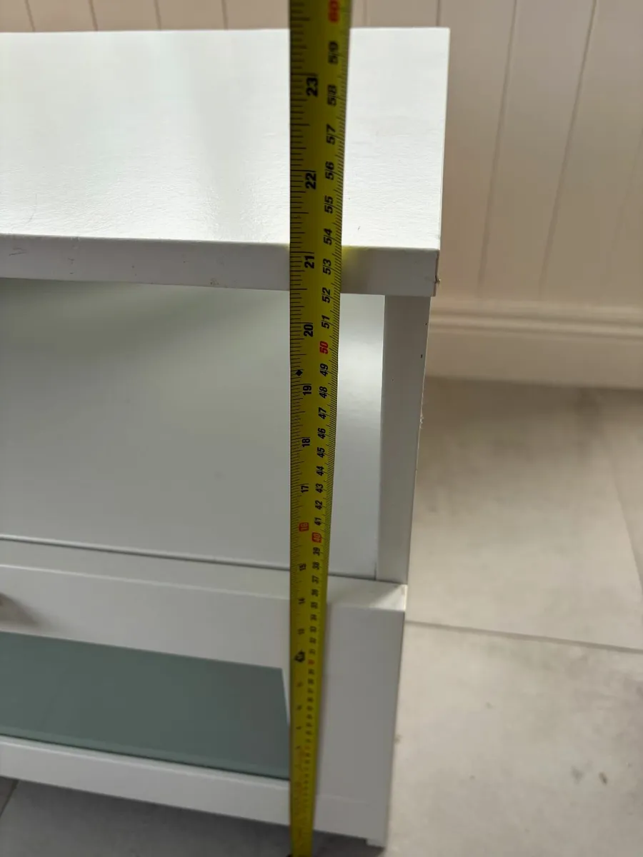 TV Cabinet with storage - Image 4
