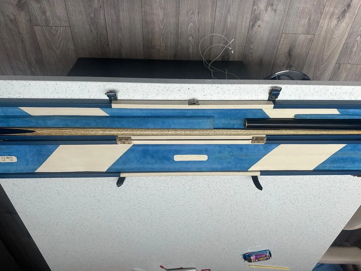 John Parris Ash cue - Image 3
