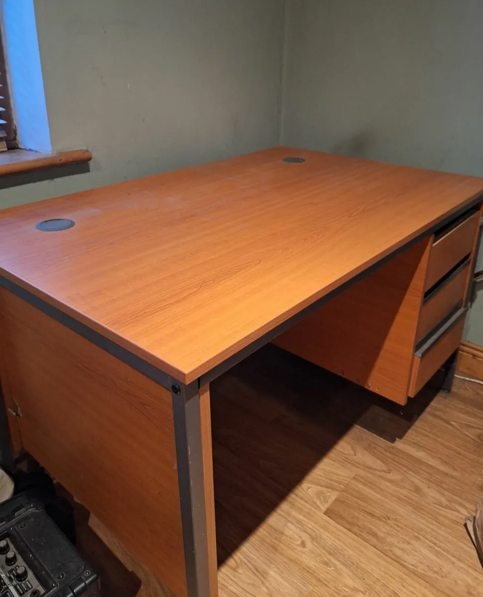Desk - Image 1