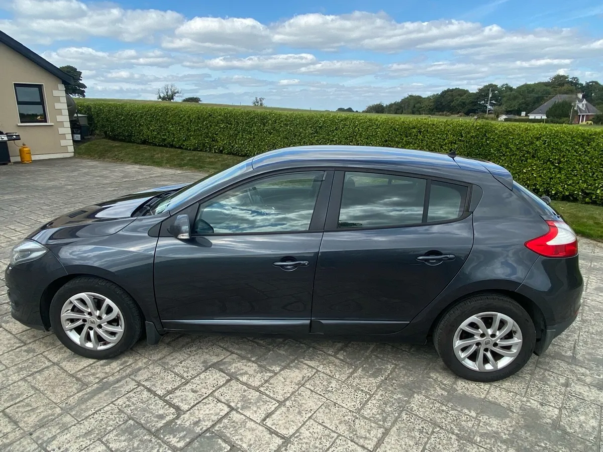 141 Renault Megane 1.5 DCI - Image 3