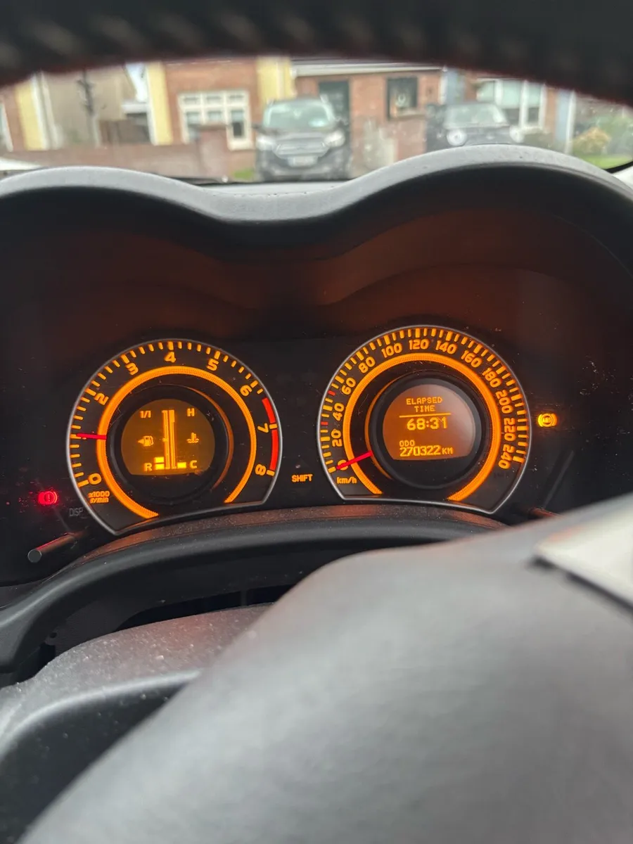 Toyota Corolla - Image 3