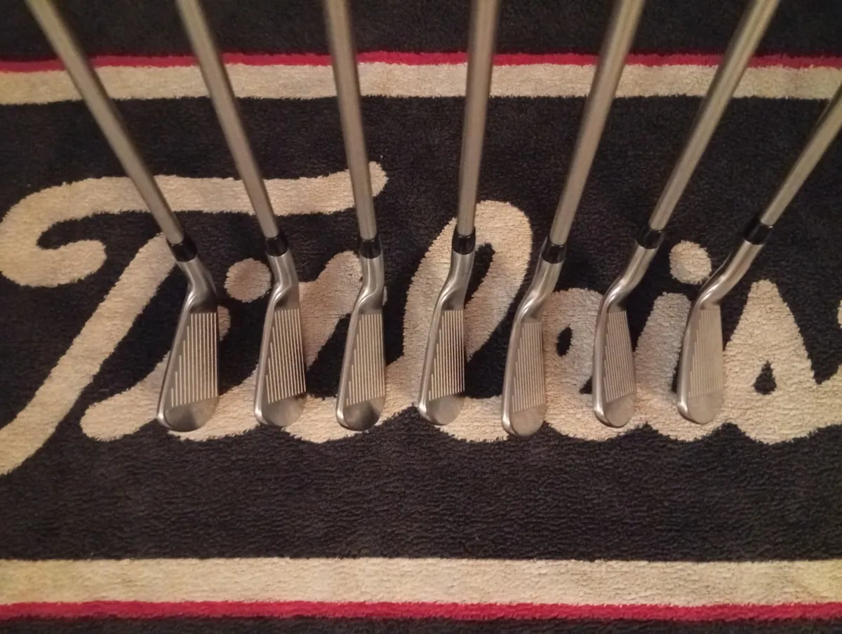 Titleist T100 4-PW KBS Tour Forged Irons As New - Image 3