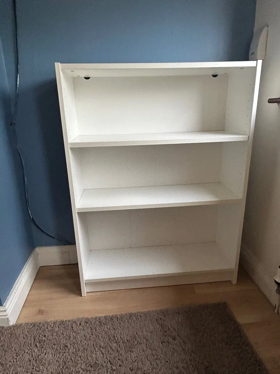 Suite of furniture - Image 3