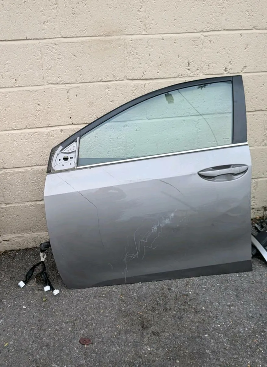 Carparts - Image 1