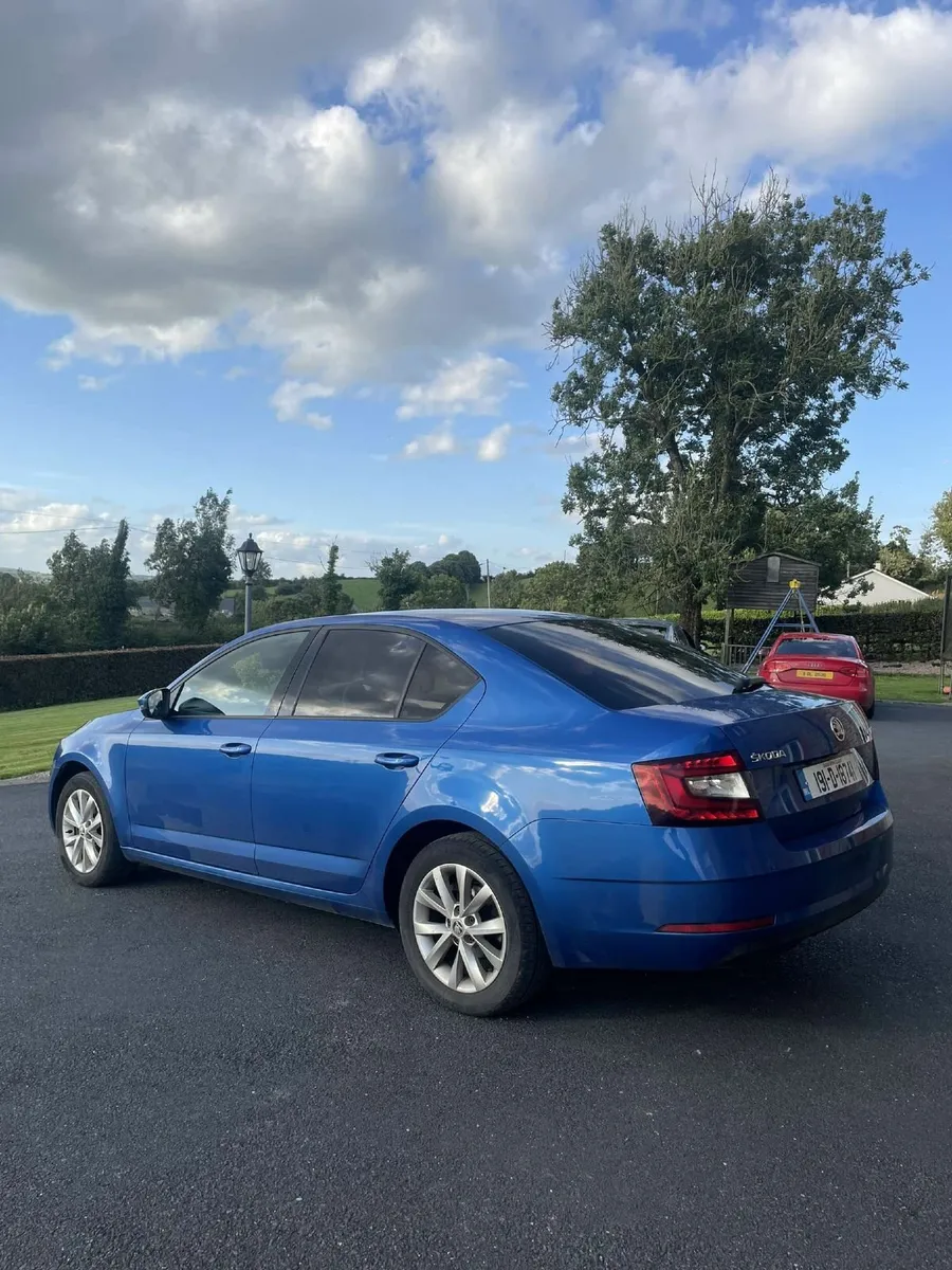 Skoda Octavia 2019 - Image 4