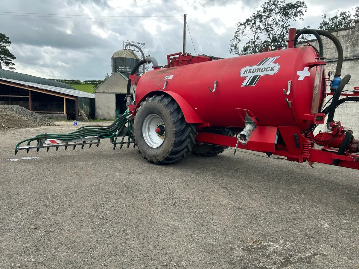 Redrock 2250 slurry tanker c/w trailing shoe - Image 3