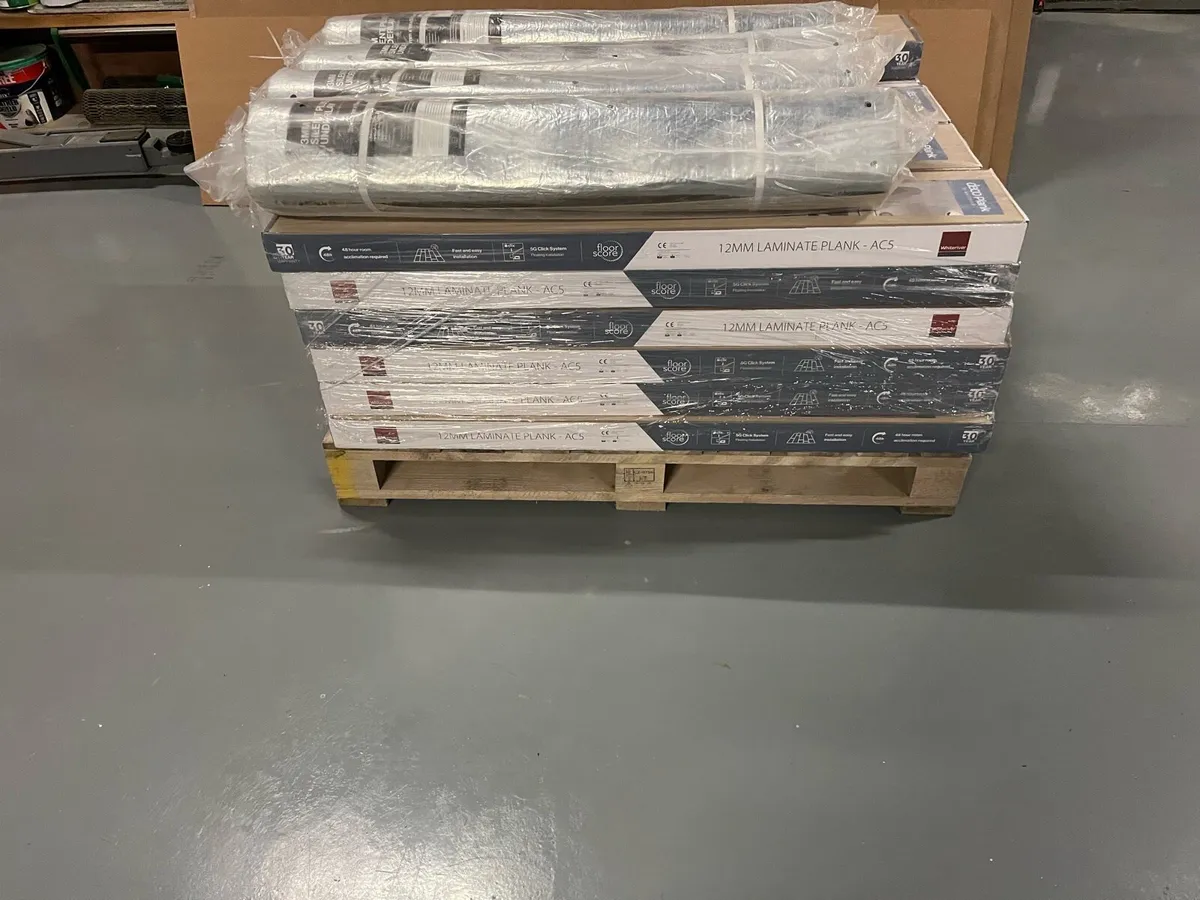 Laminate flooring - Image 1