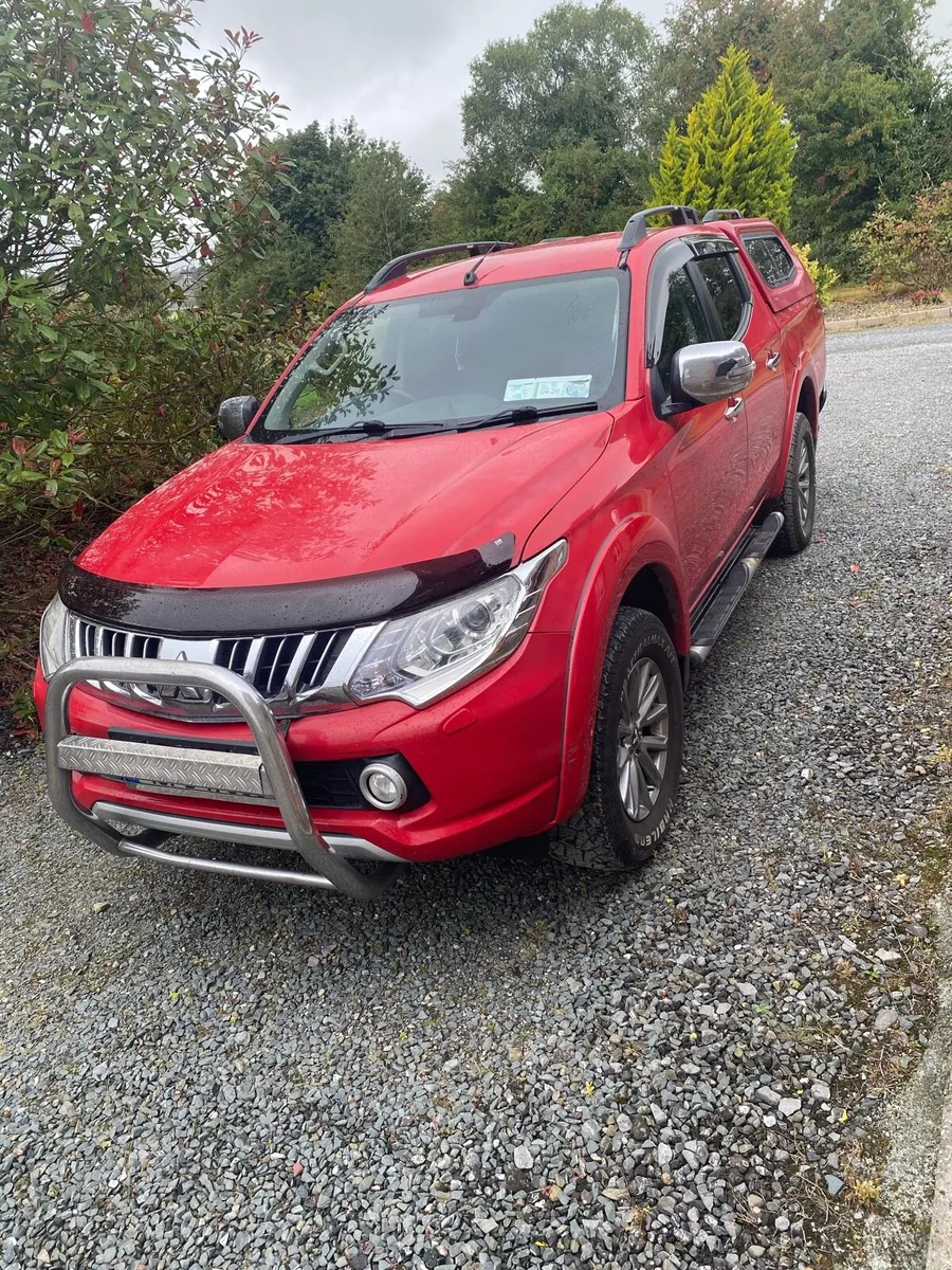 Mitsubishi l200 - Image 1