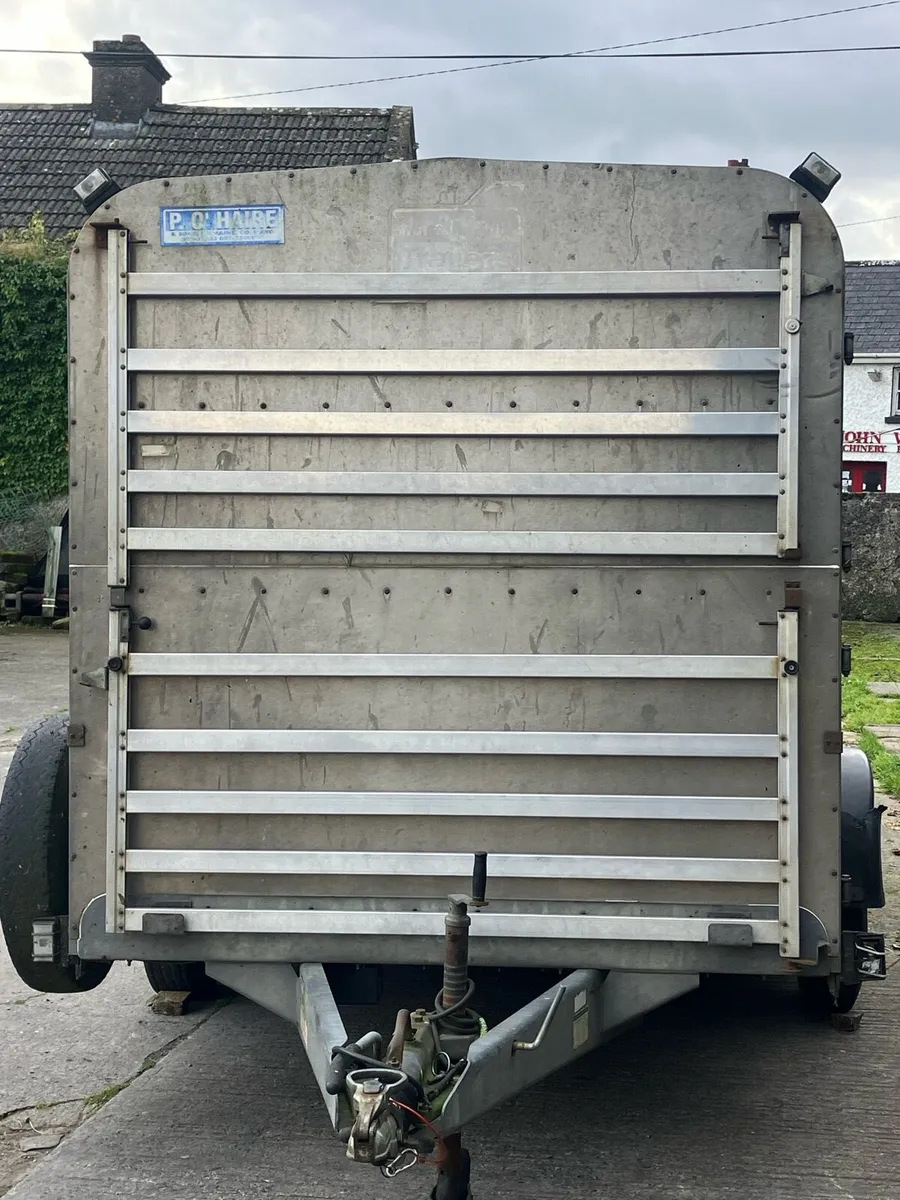 Livestock trailer - Image 2