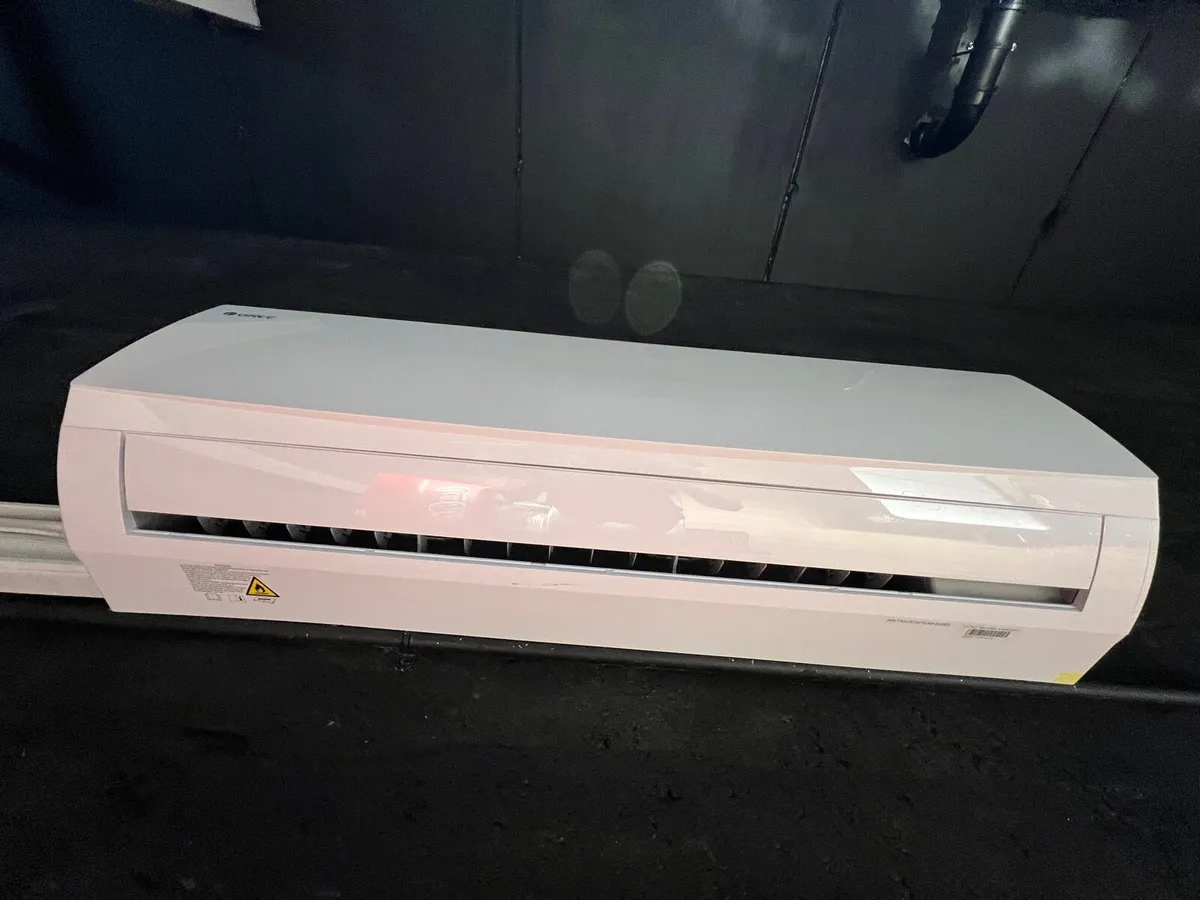 Air conditioning units - Image 4