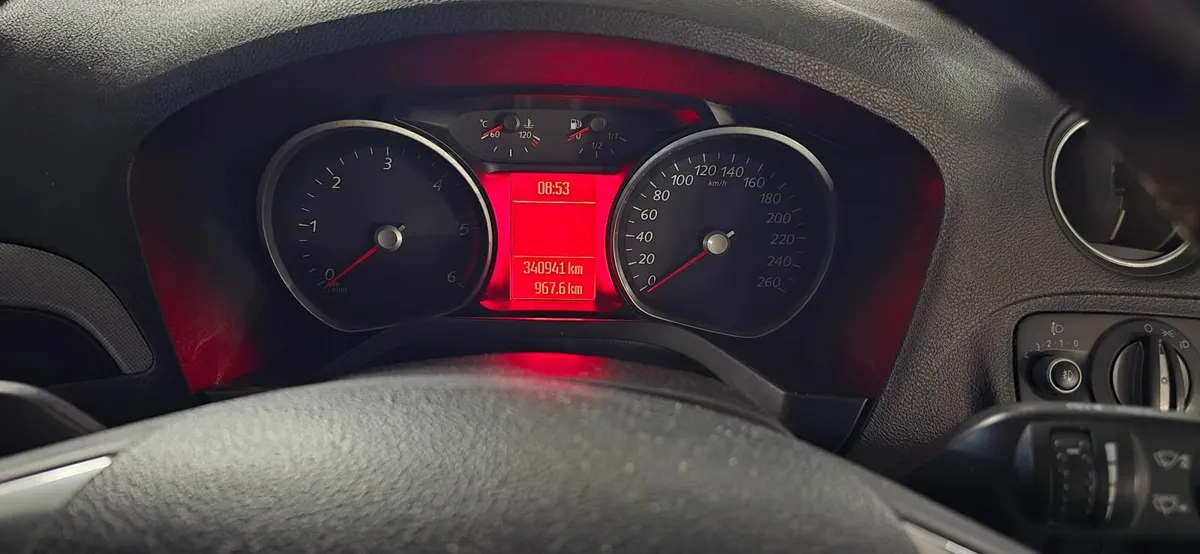 Ford Galaxy 2012 - Image 2