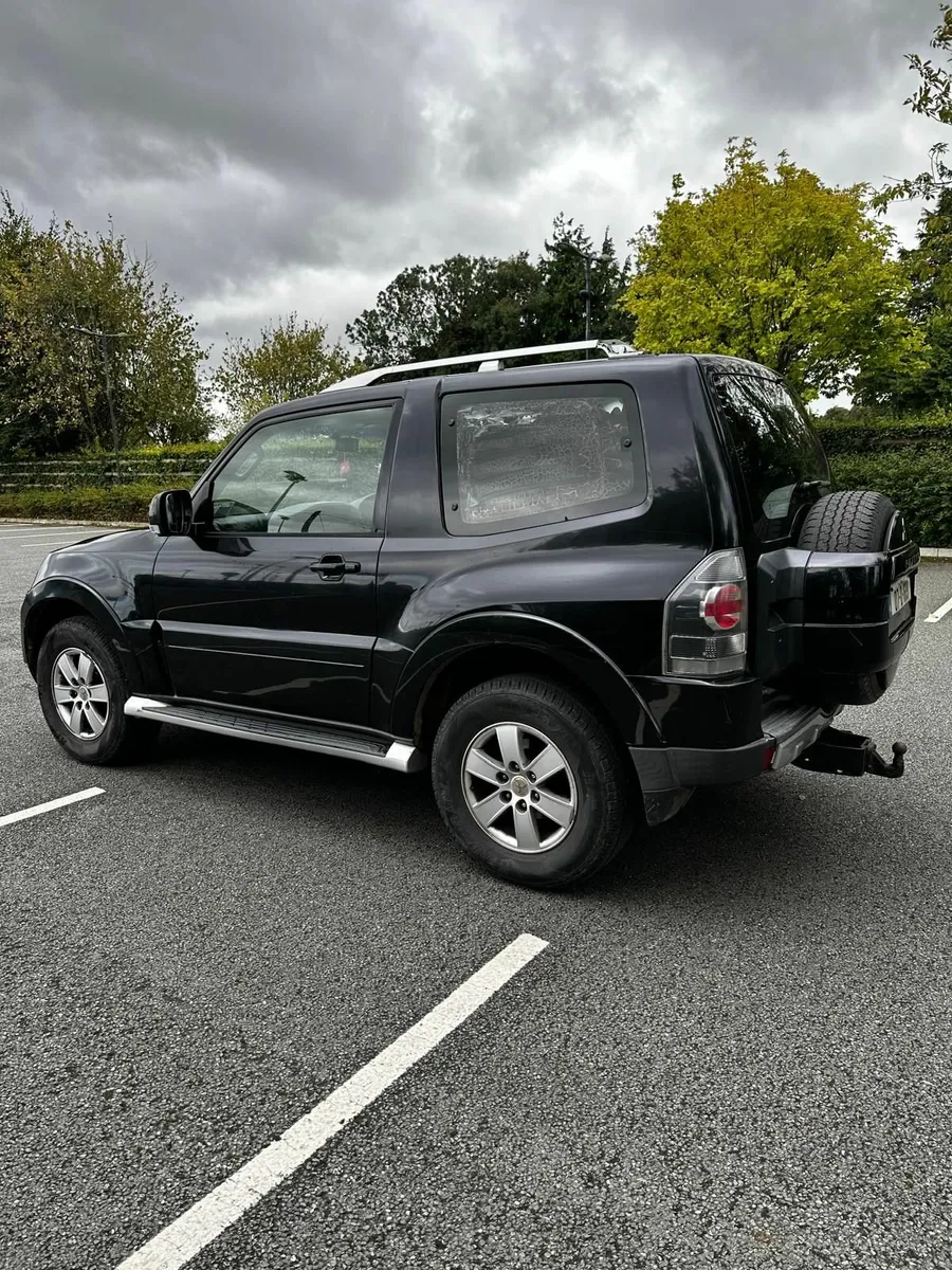 Mitsubishi Pajero 2007 - Image 1