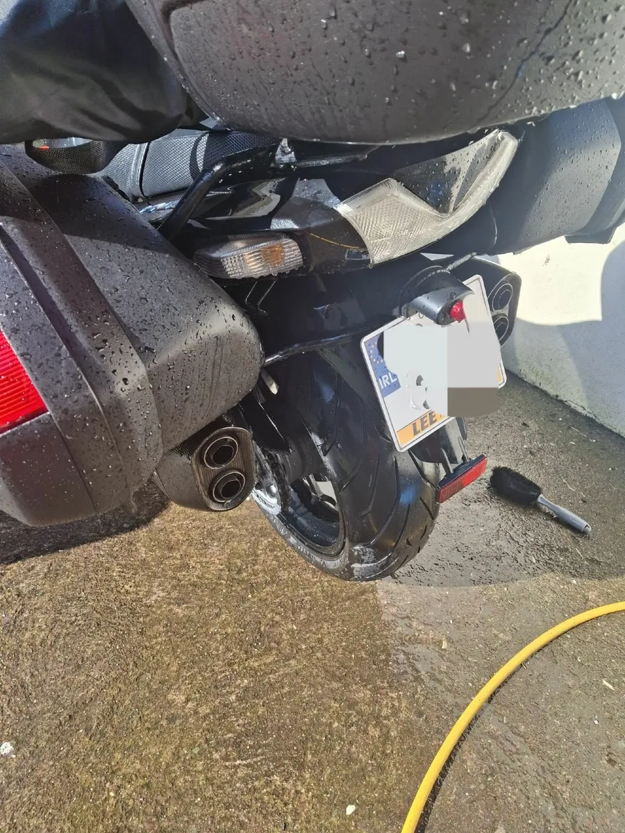 Kawasaki zzr 1400 - Image 4