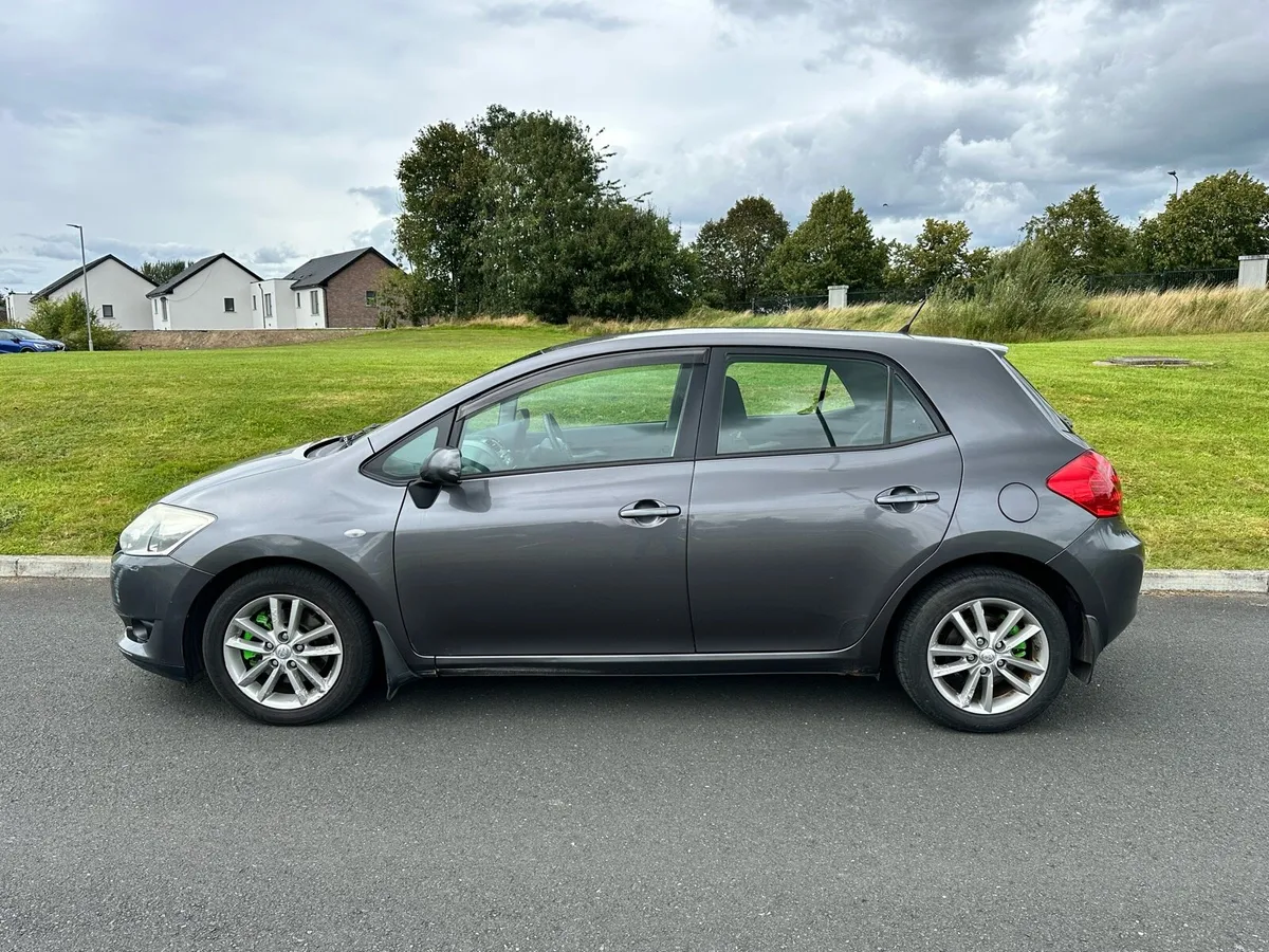 2008 Toyota Auris 2.0 Diesel - Image 3