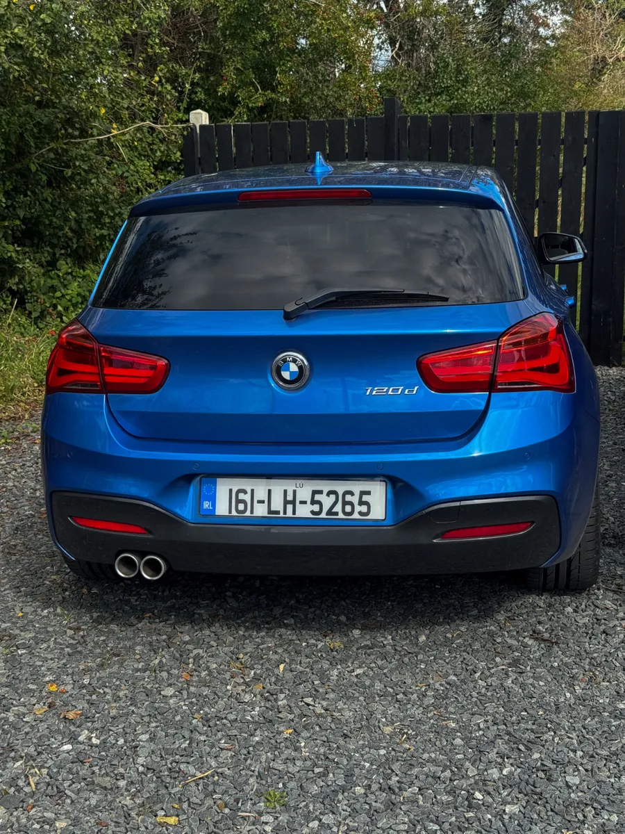 2016 BMW 1-Series (120D) MSPORT - Image 4